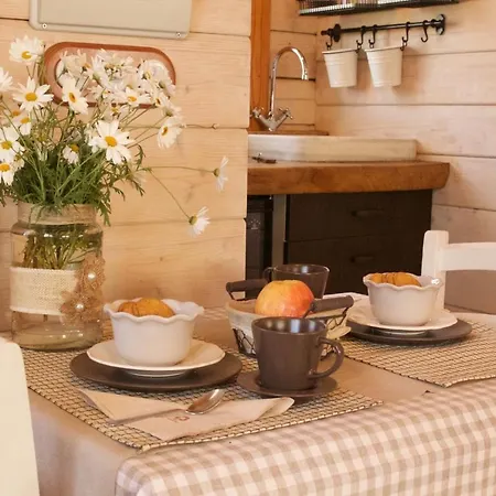 Cabana Romantica Colantres