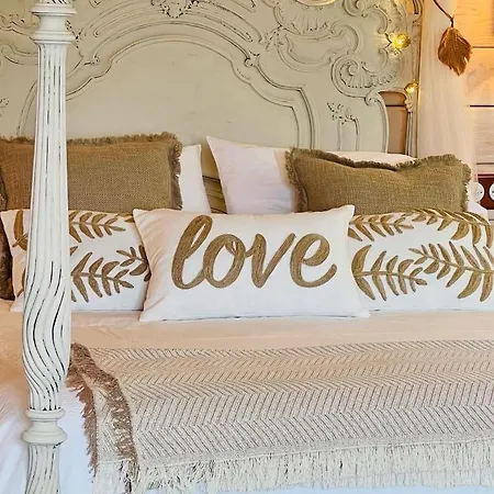 Cabana Romantica